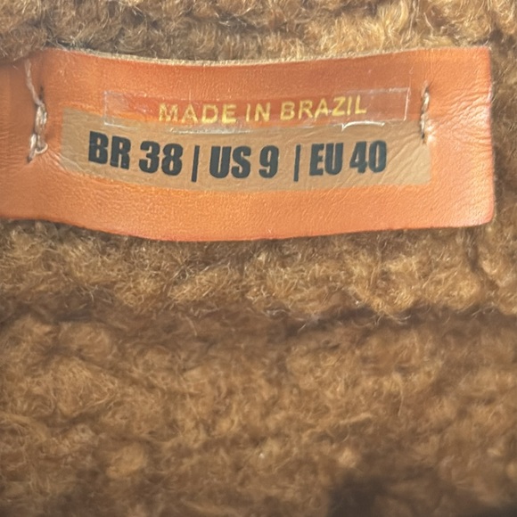 Farm Rio Appliquéd Crochet And Faux Shearling-trimmed Padded Shell Boots size 9 - Picture 11 of 12